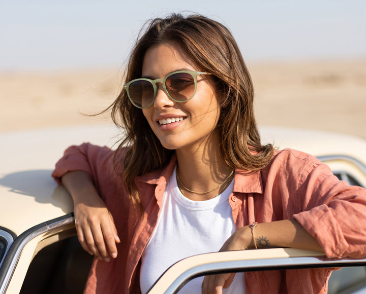 BP19814 - NEW Aire Black /Gold / Smoke Polarized Lens