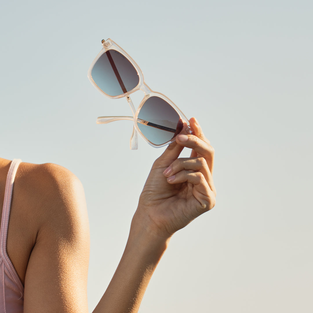 BP19604 - Everly - Beige / Gold / Gradient Brown Polarized Lens