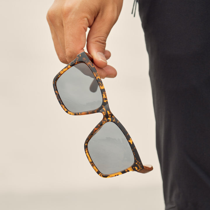 BP19991 - Koa - Matte Marble Amber Tortoise / Walnut Wood / Smoke Polarized Lens