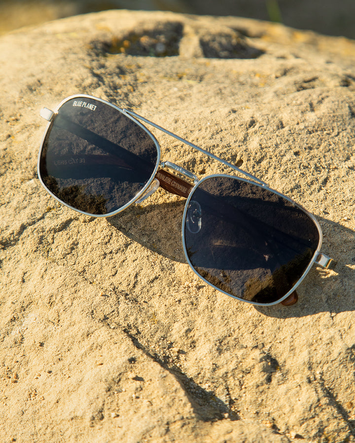 BP10372 - Rye - Silver / Walnut Wood / Smoke Polarized Lenses